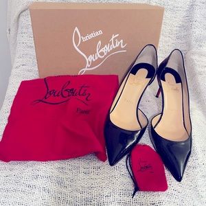 ♥️ Christian Louboutin Black Patent Leather Iriza Pumps. Classy & sophisticated.
